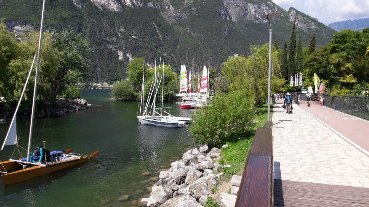 Garda Blu Apartment Riva del Garda Extérieur photo