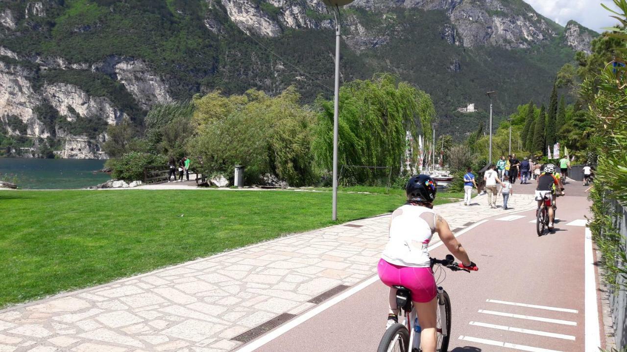 Garda Blu Apartment Riva del Garda Extérieur photo
