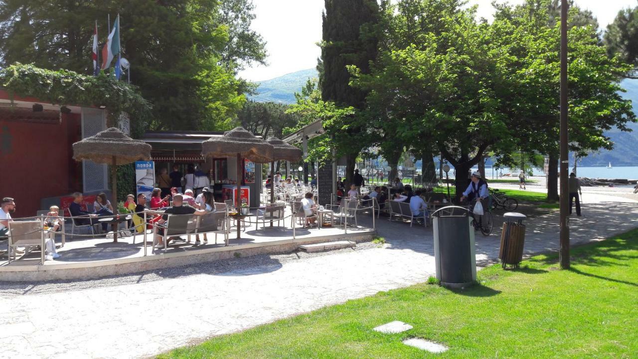 Garda Blu Apartment Riva del Garda Extérieur photo
